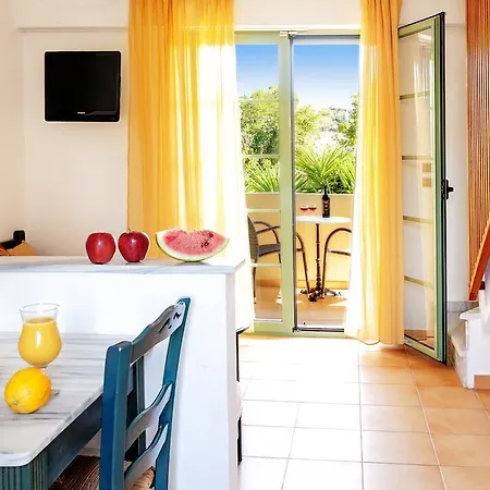 Dafni Hotel de apartamente