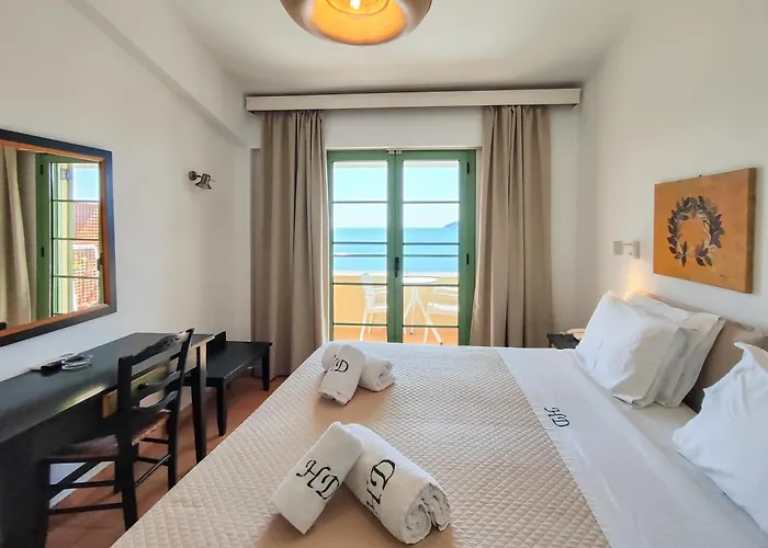 Apartahotel Dafni 3*